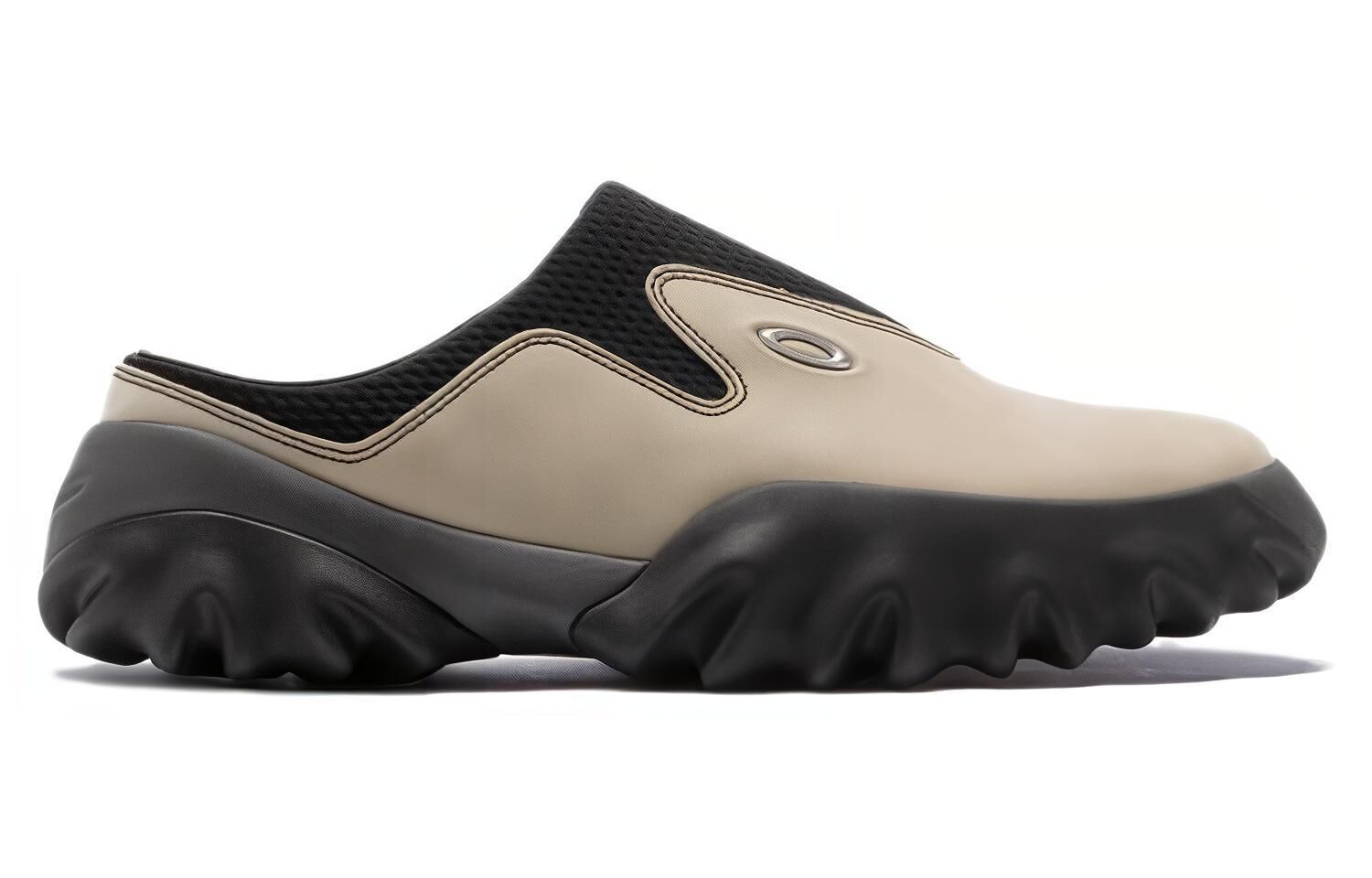 【代購】Oakley Factory Team Chop Saw Slip On Loafers BDF23S07003570BR06