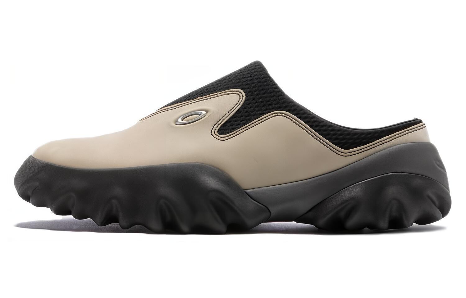 【代購】Oakley Factory Team Chop Saw Slip On Loafers BDF23S07003570BR06