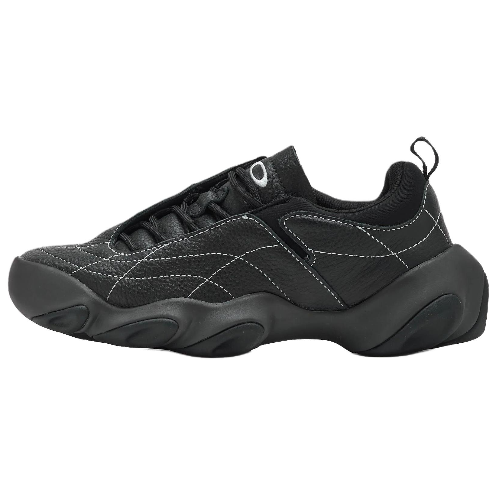 【代購】Oakley Factory Team Slip Resistant, Abrasion Resistant, Breathable Low Top Casual Shoes Men's Black BDP25S00004479BK01