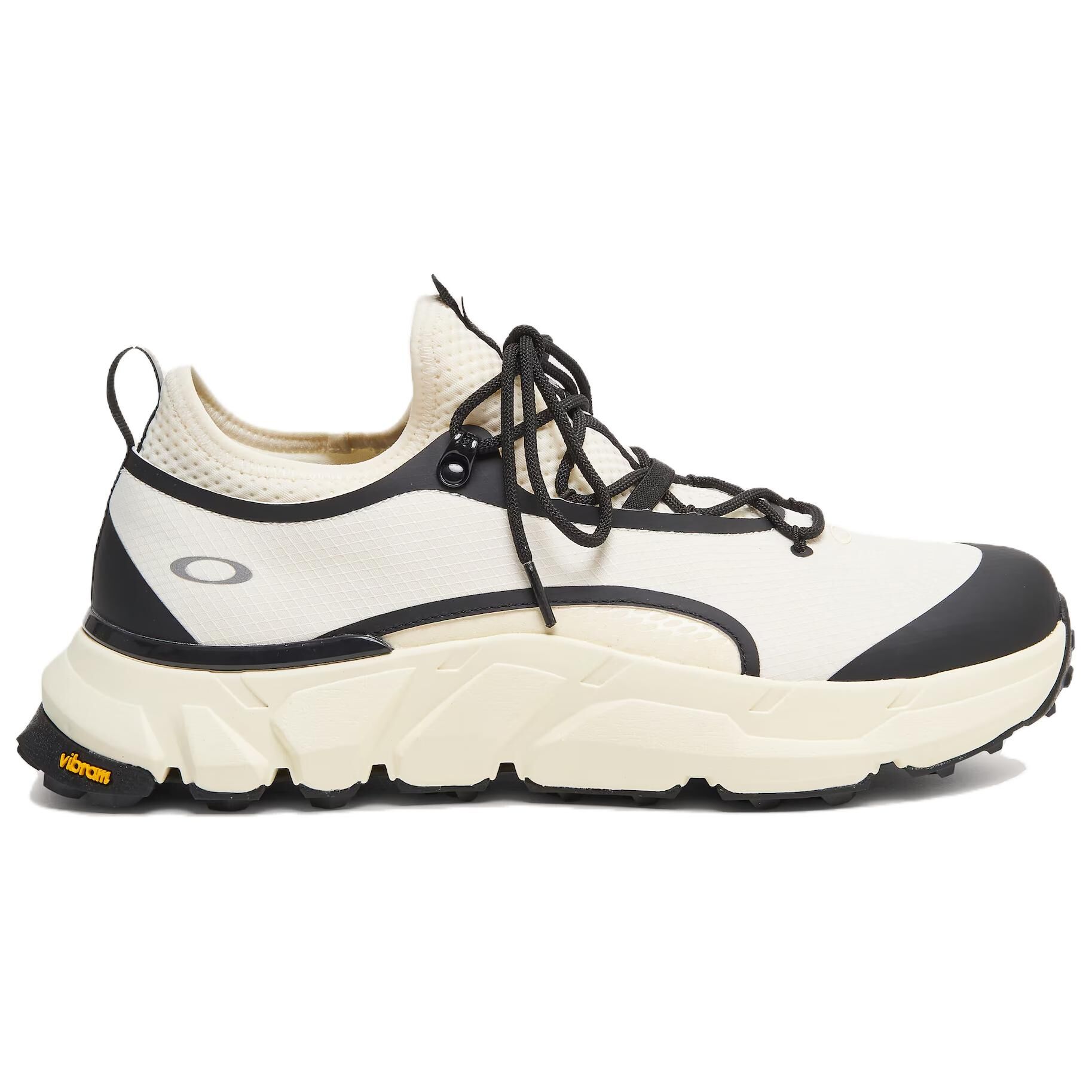 【代購】Oakley Slip Resistant Low Top Hiking Shoes Men's Ecru FOF100349-104