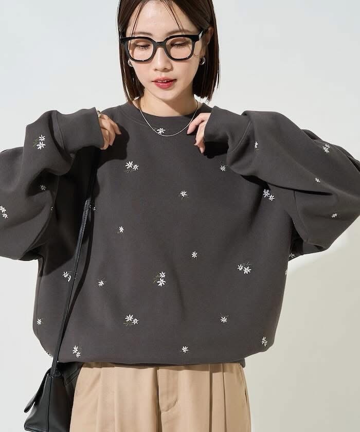FREAK'S STORE 小花 刺繍 裏起毛 スウェット プルオーバー黑（1322248901481）