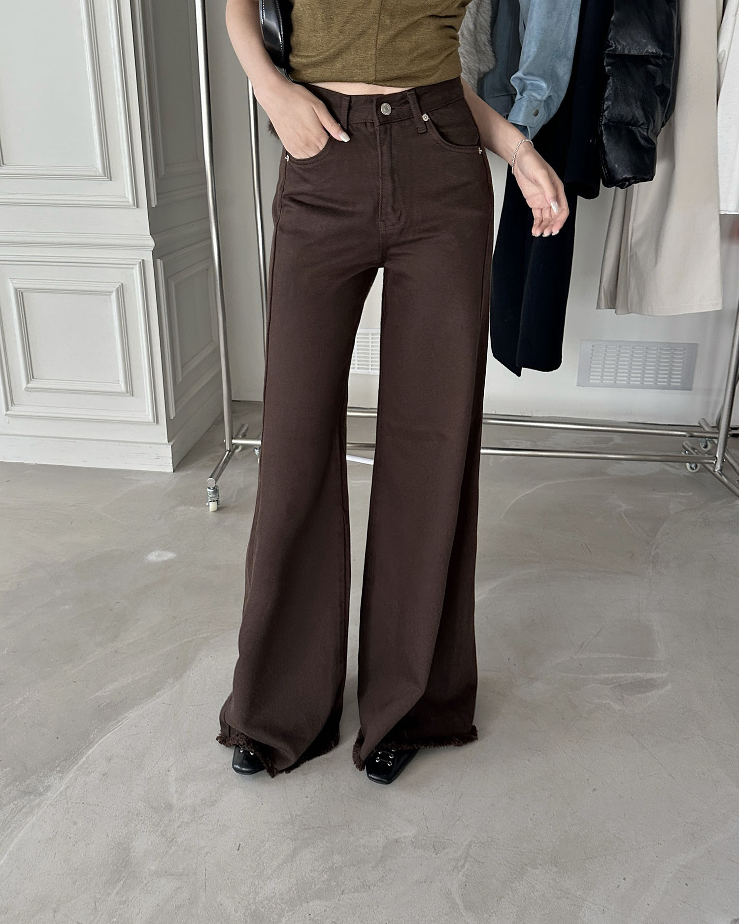 新色回歸B1135 必收❗超長腿鬚邊軟丹寧 / 深棕