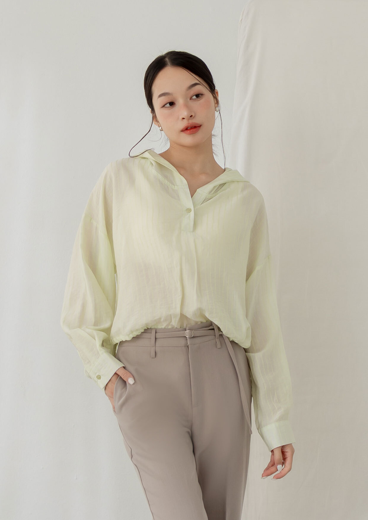 透膚連帽下綁帶上衣