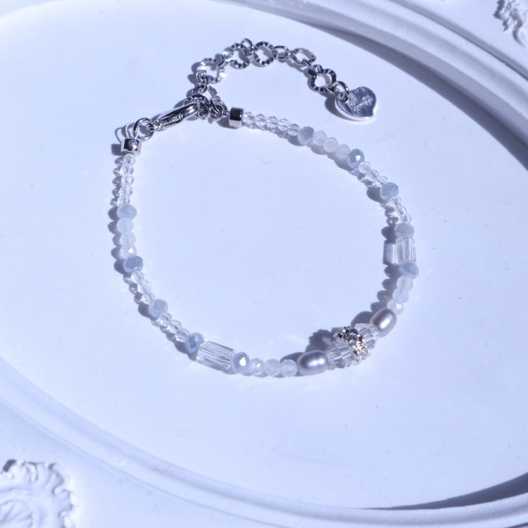 冬日療癒雪絨花 水晶天然石 手鏈 獨家設計款