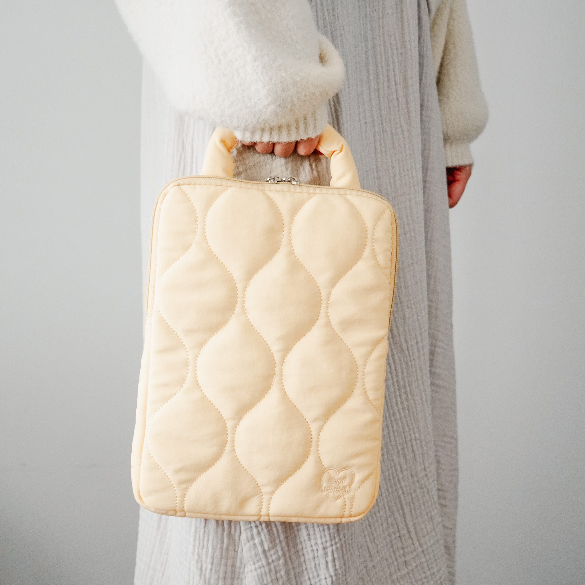 衍縫手提筆電內瞻包 三色售