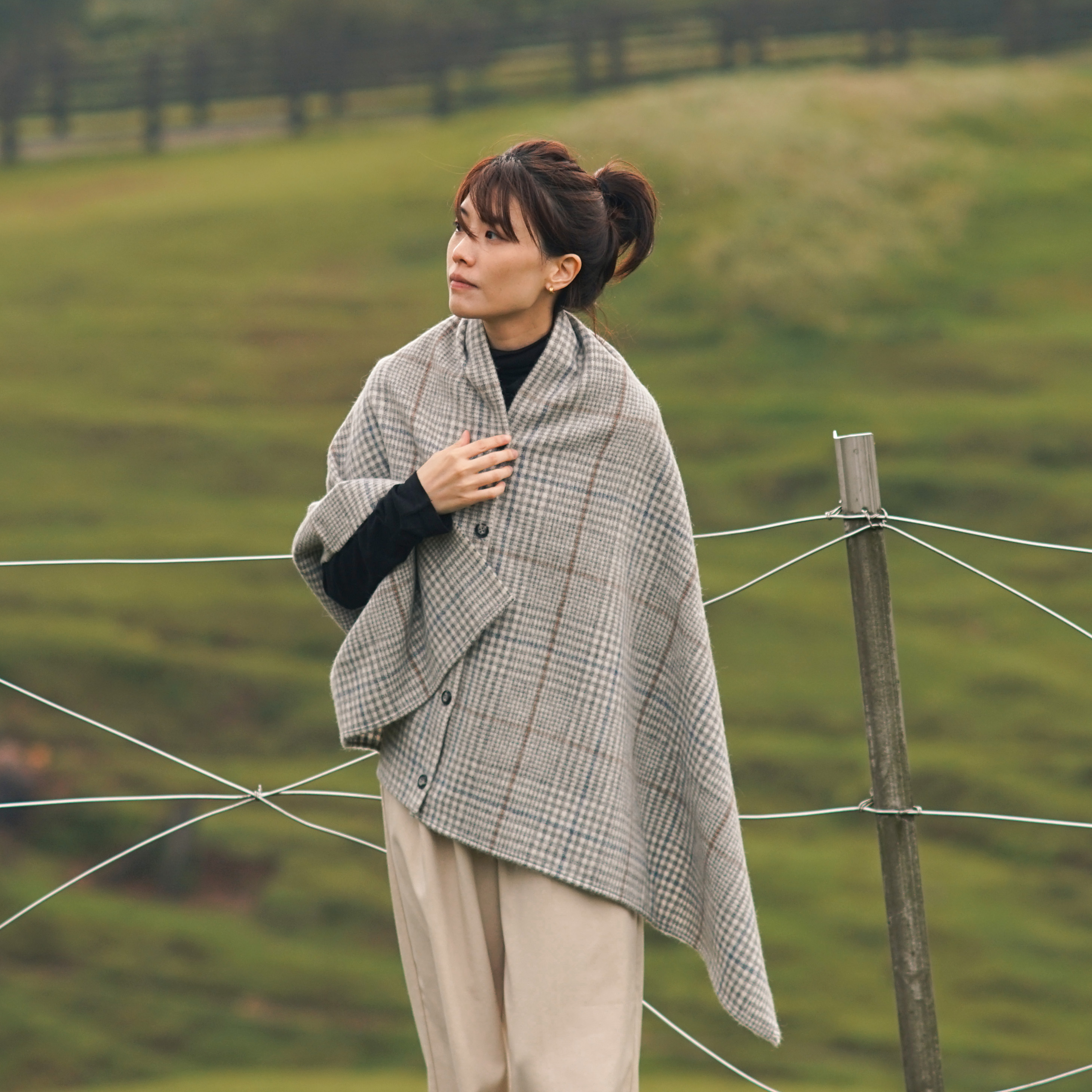 安地斯羊駝斗篷｜Baby alpaca – 隙間｜秘魯