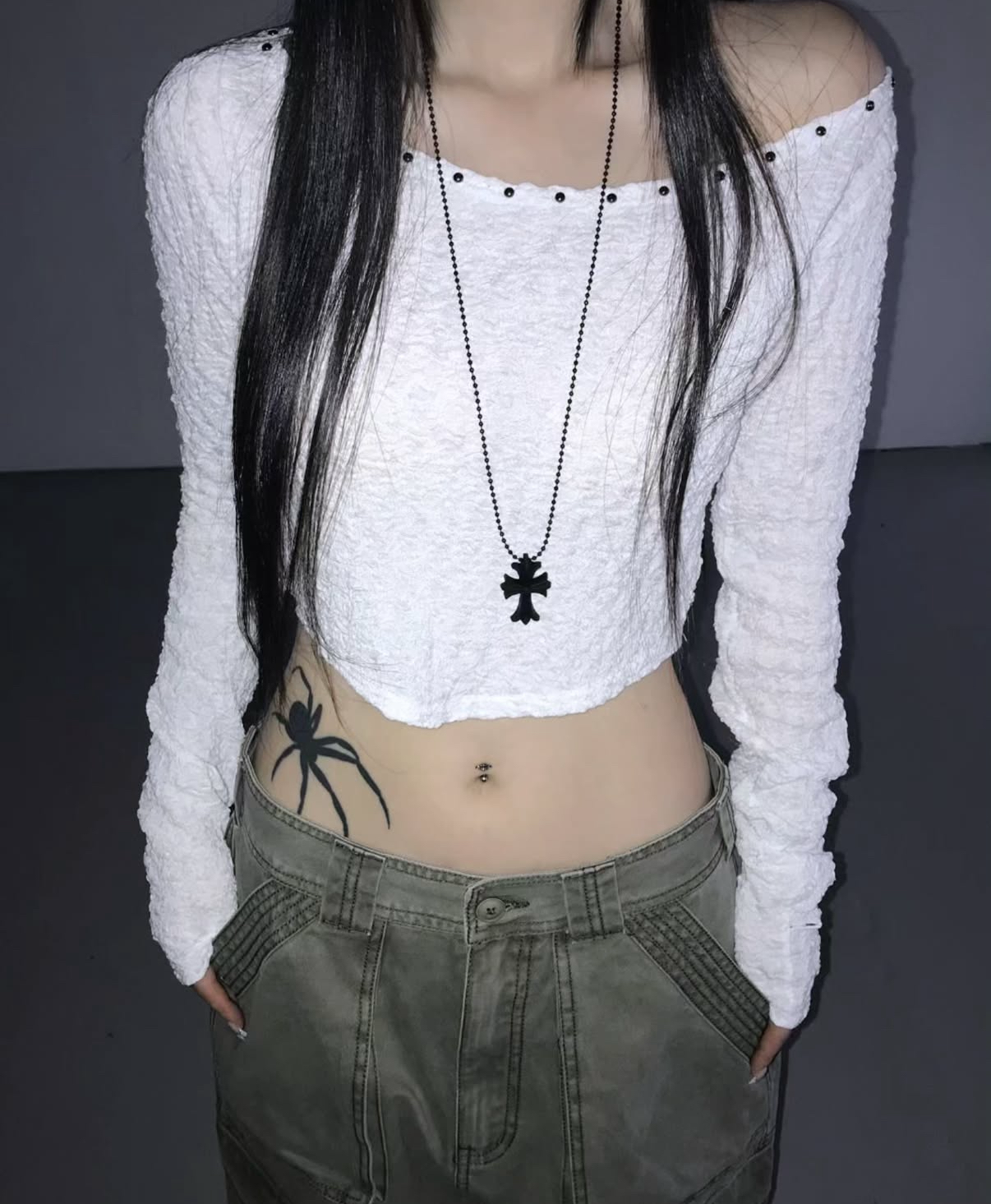 KR MINI BALLS TOP WITH NECKLACE