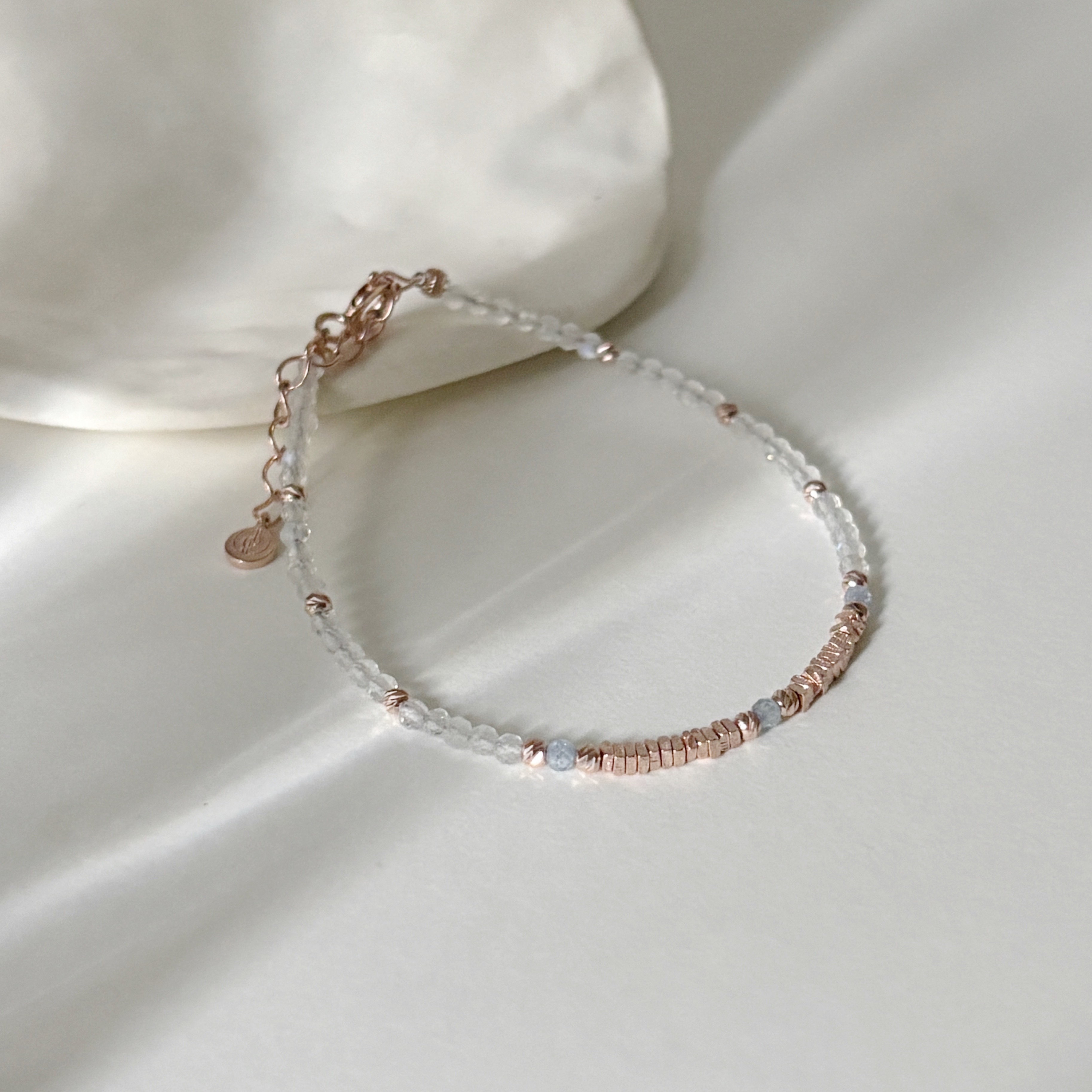 月光托帕石碎碎銀手工手環