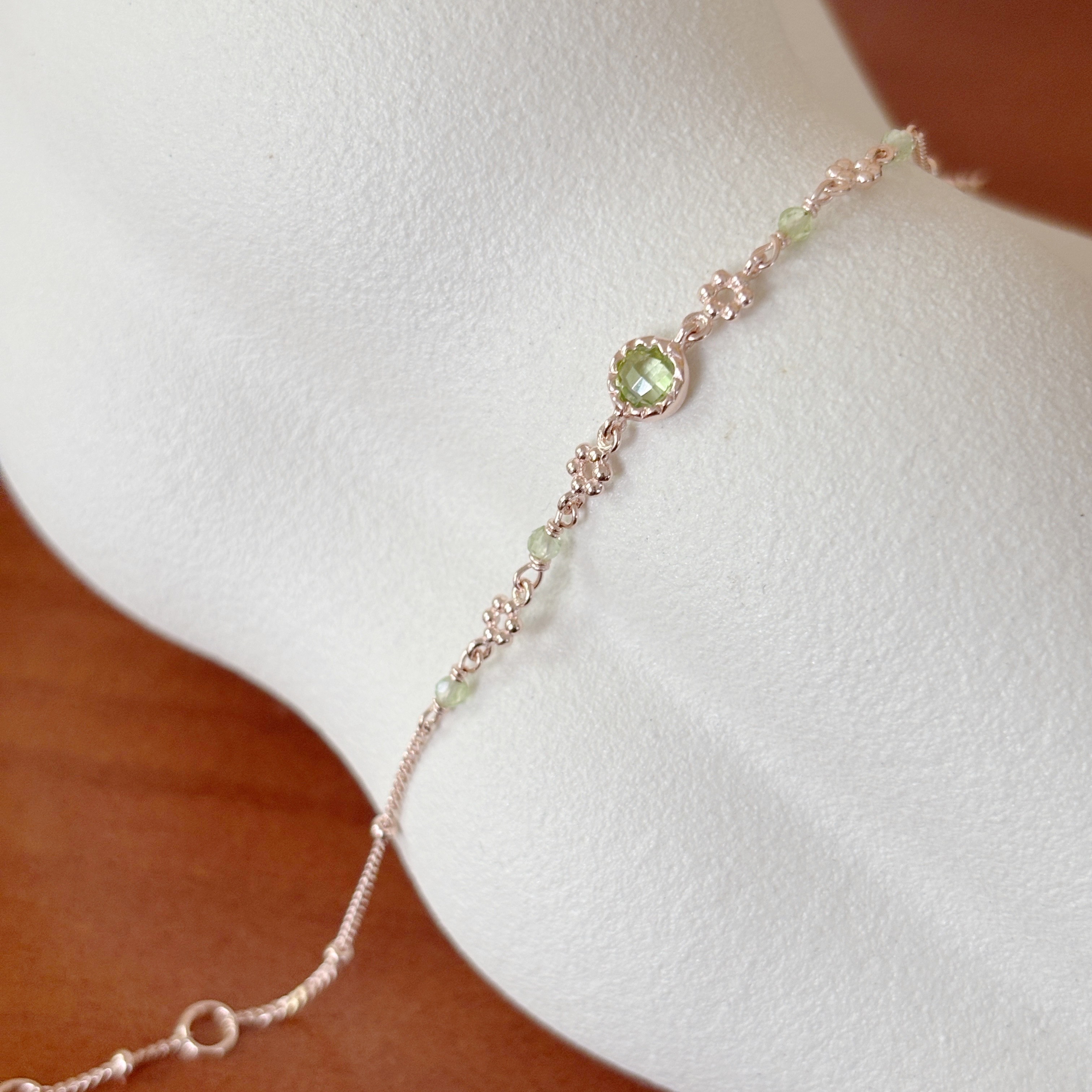 蛋糕小圓橄欖石碎花手鍊