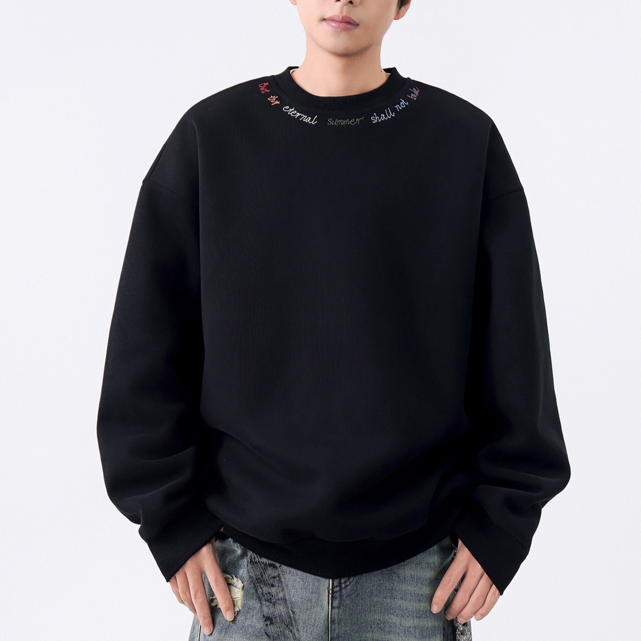 重磅圓領刺繡寬鬆大學T MW3959