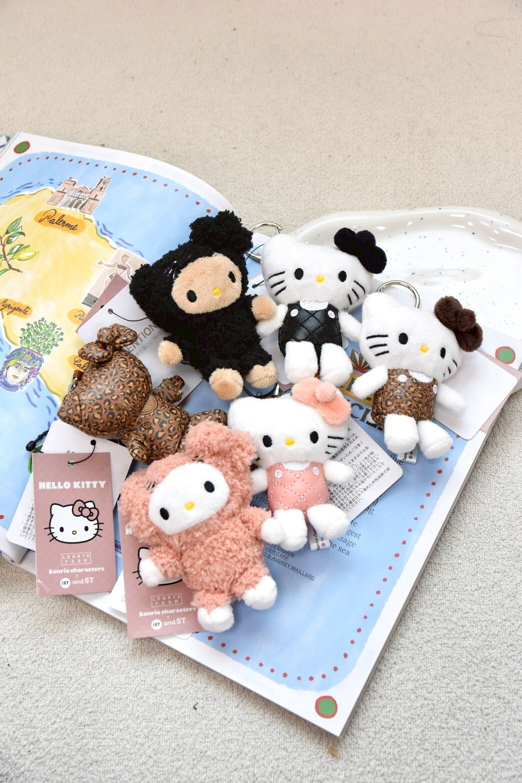 【 出清 】Kitty x me% 聯名小吊飾