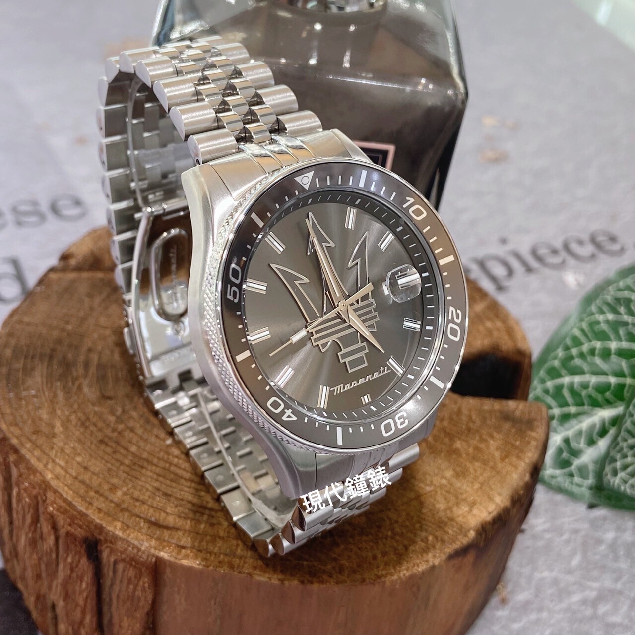 【Maserati 瑪莎拉蒂】 Sfida 無畏迎戰 大LOGO男錶R8853140010 44mm 現代鐘錶