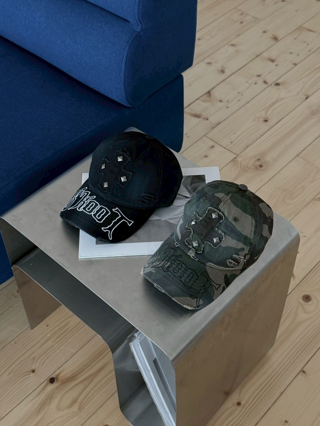 擺脫路人感𓋹水洗破壞感刺繡鉚釘棒球帽2colors