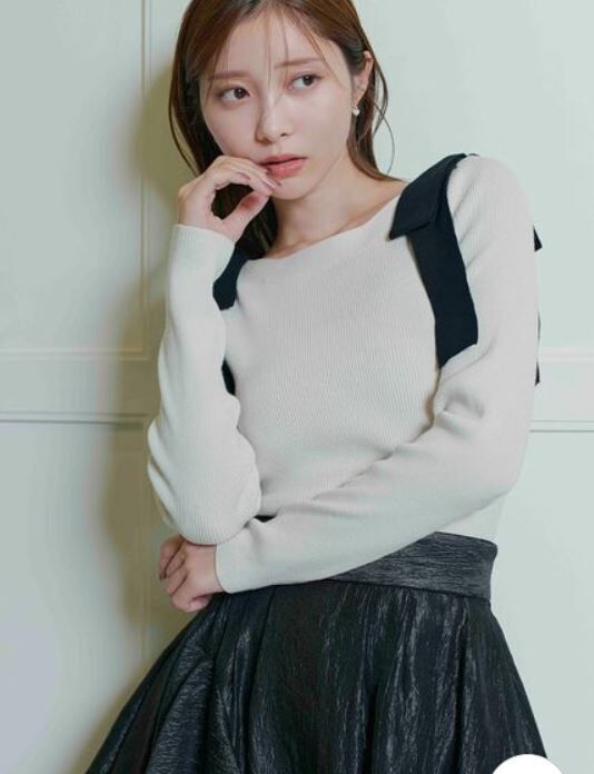 [預購] CELFORD 【可水洗】蝴蝶結肩帶針織上衣