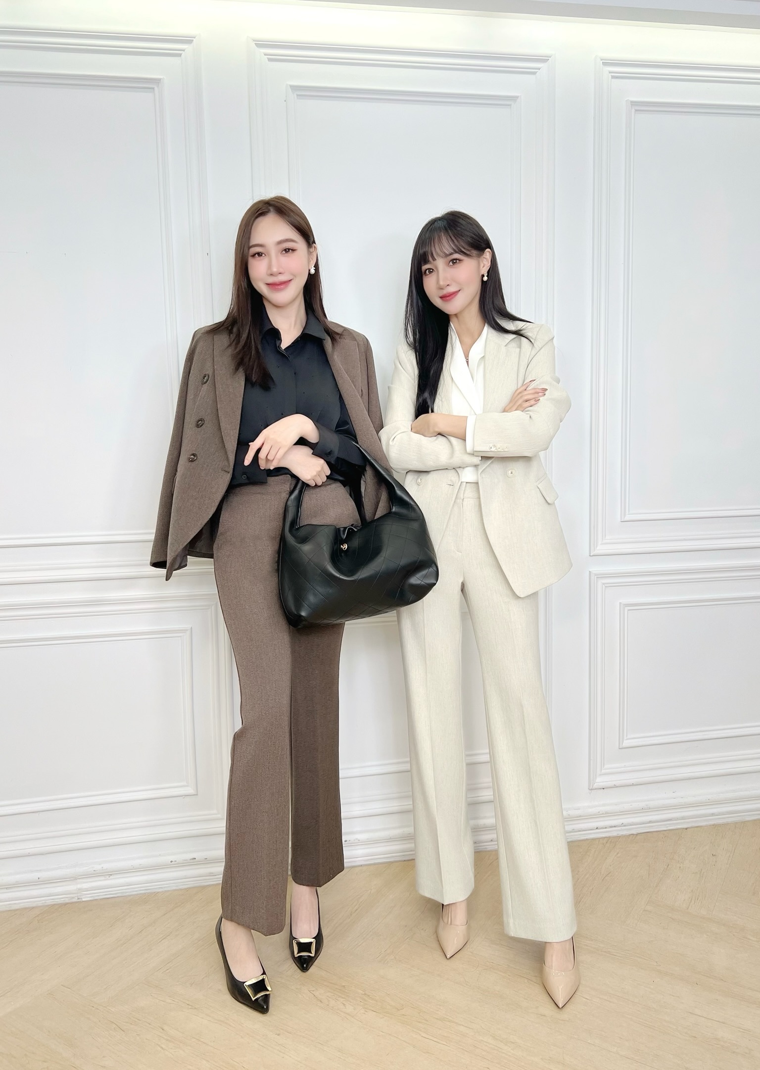 羊毛三釦織紋修身套裝(羊毛20％)