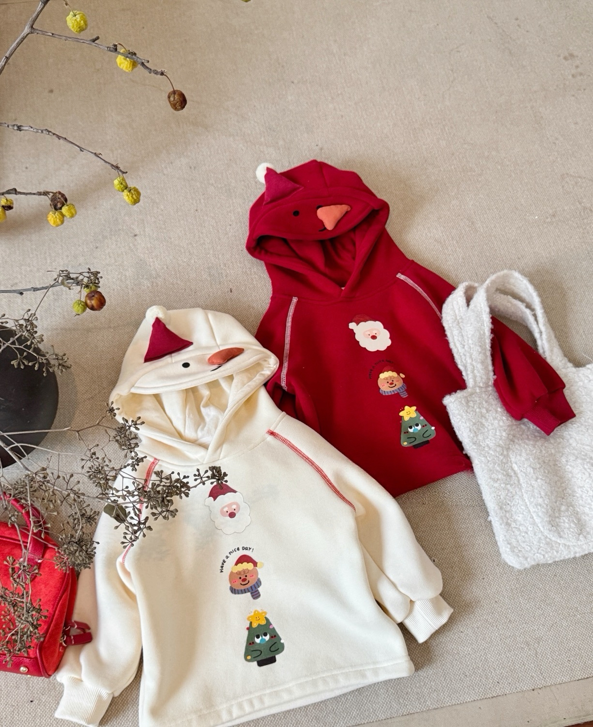 BYB11T060WE Have a nice day雪人造型連帽衛衣