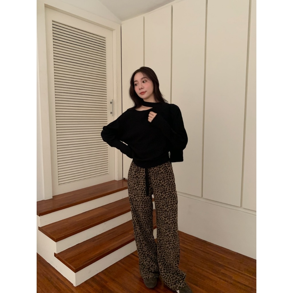 【imfine】一眼著迷 斜肩繞脖針織上衣 #7561