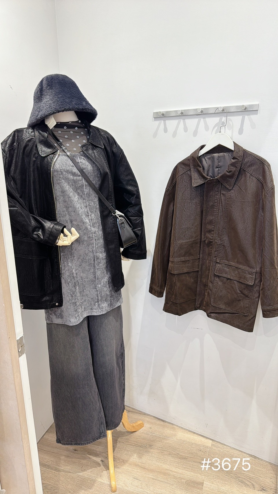 麂皮翻領大口袋外套