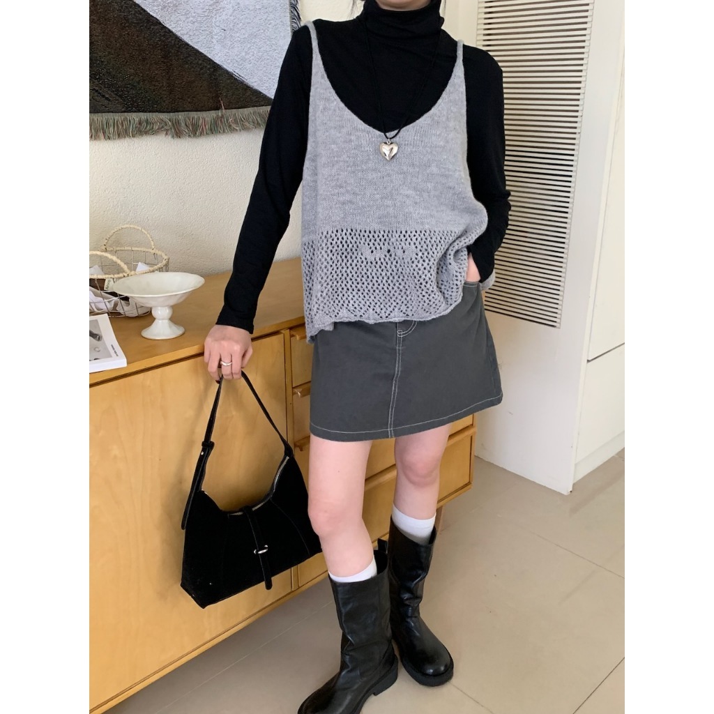 【imfine】簍空感雕花 V針織背心 #8488