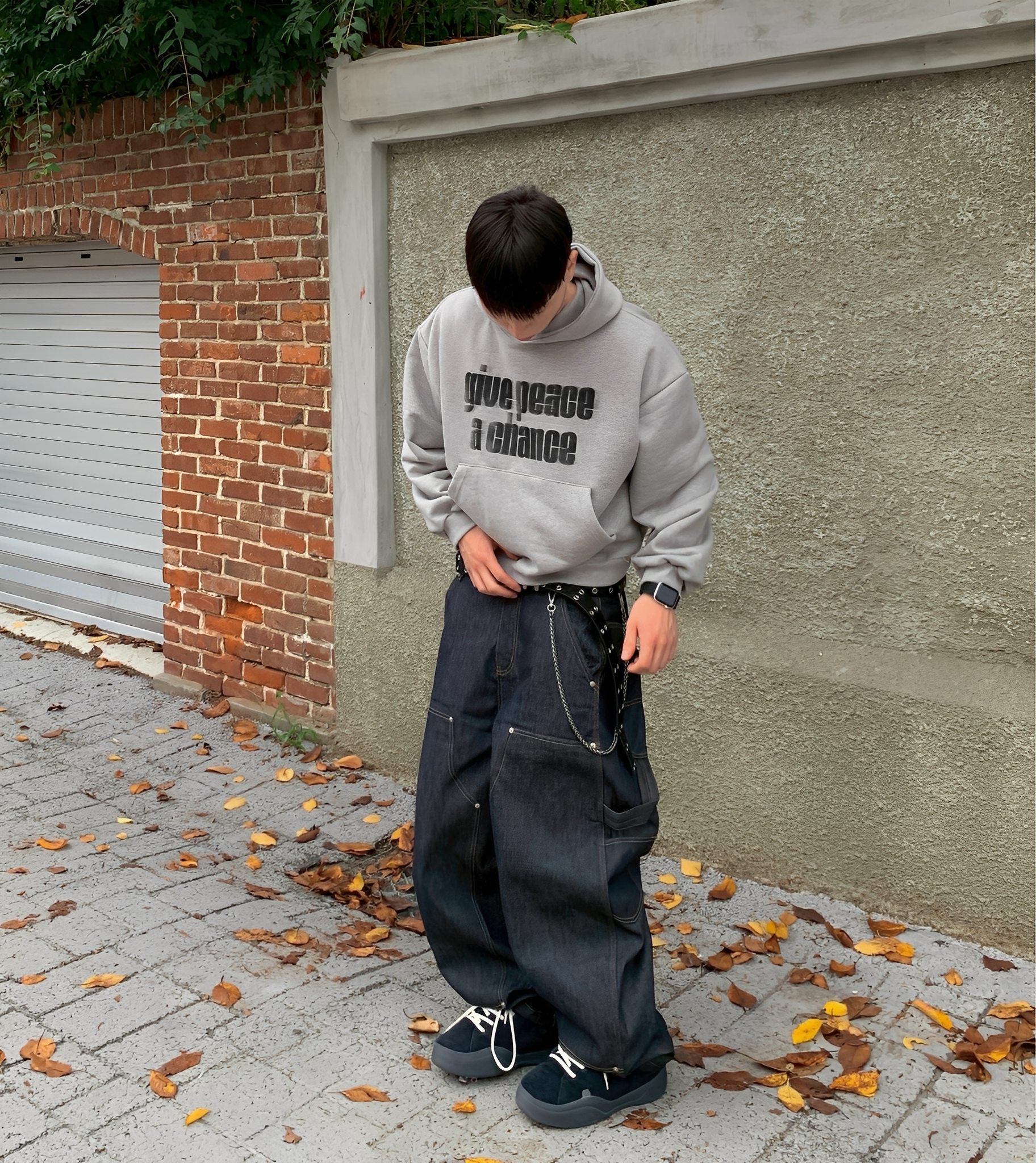 幻影 英文 設計 短版 連帽 長袖 帽T