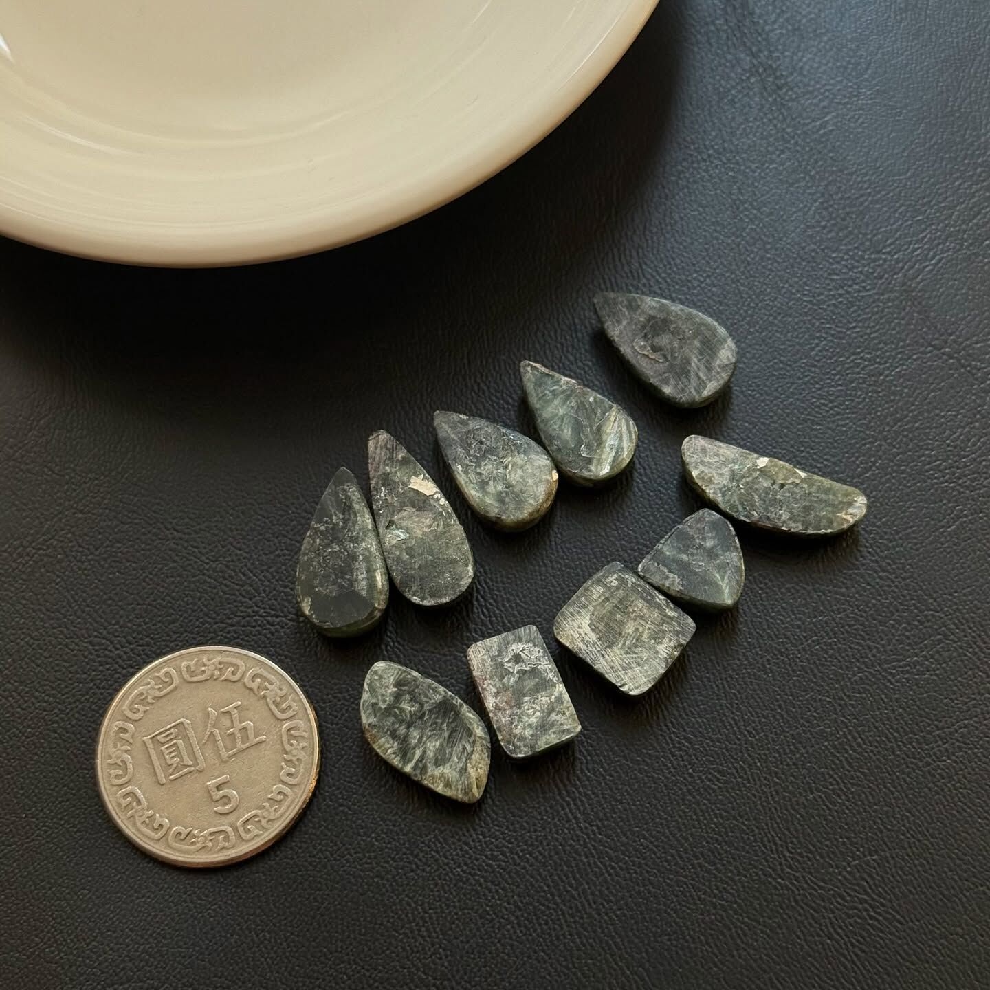 [原石] 綠龍晶 水晶蛋面 水晶墜面