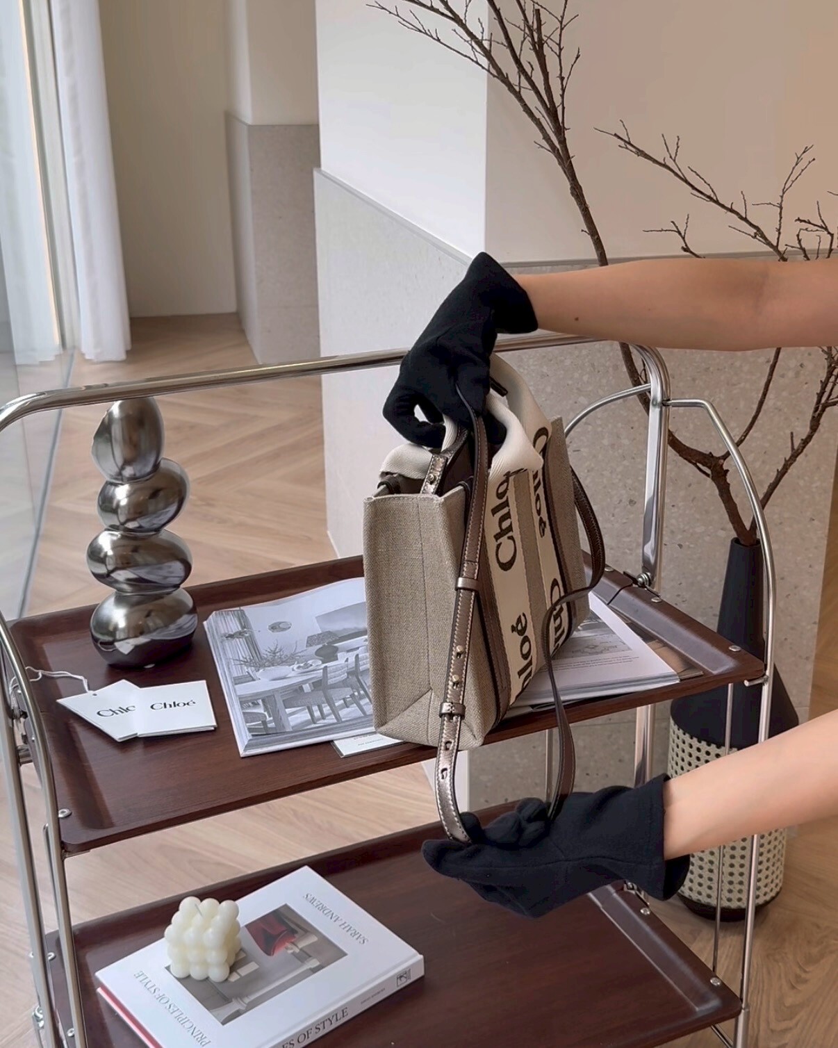 CHLOE｜WOODY 小號托特包 亮灰色