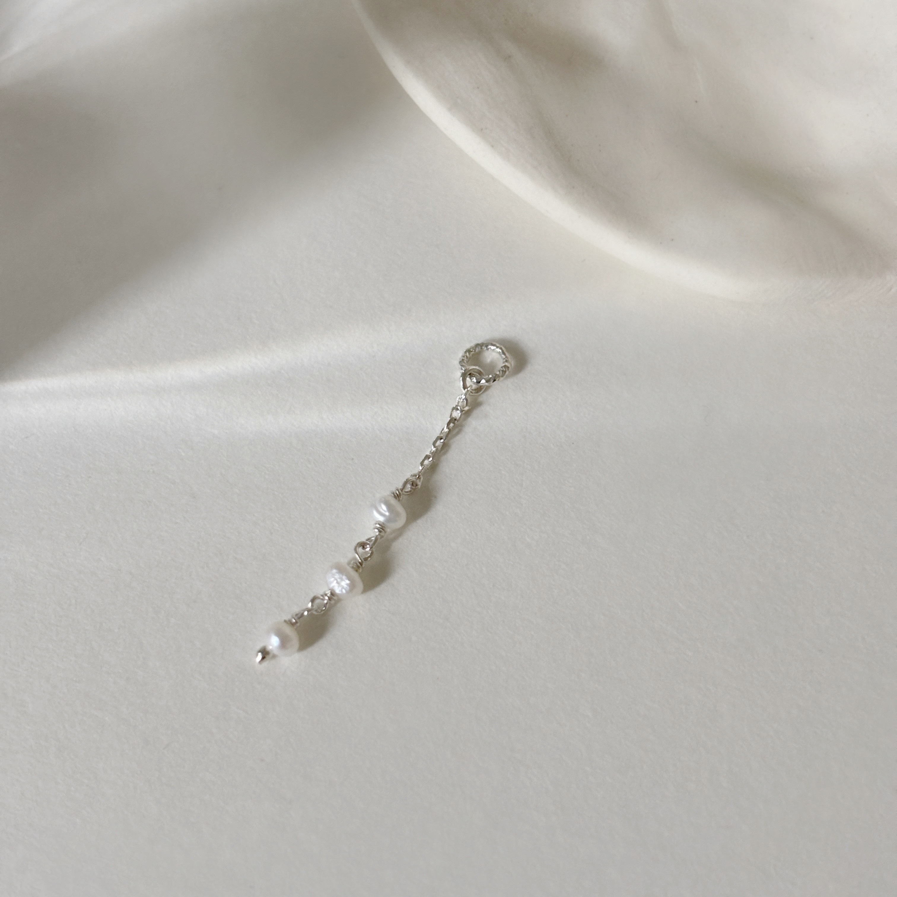 三顆手工珍珠耳鏈墜