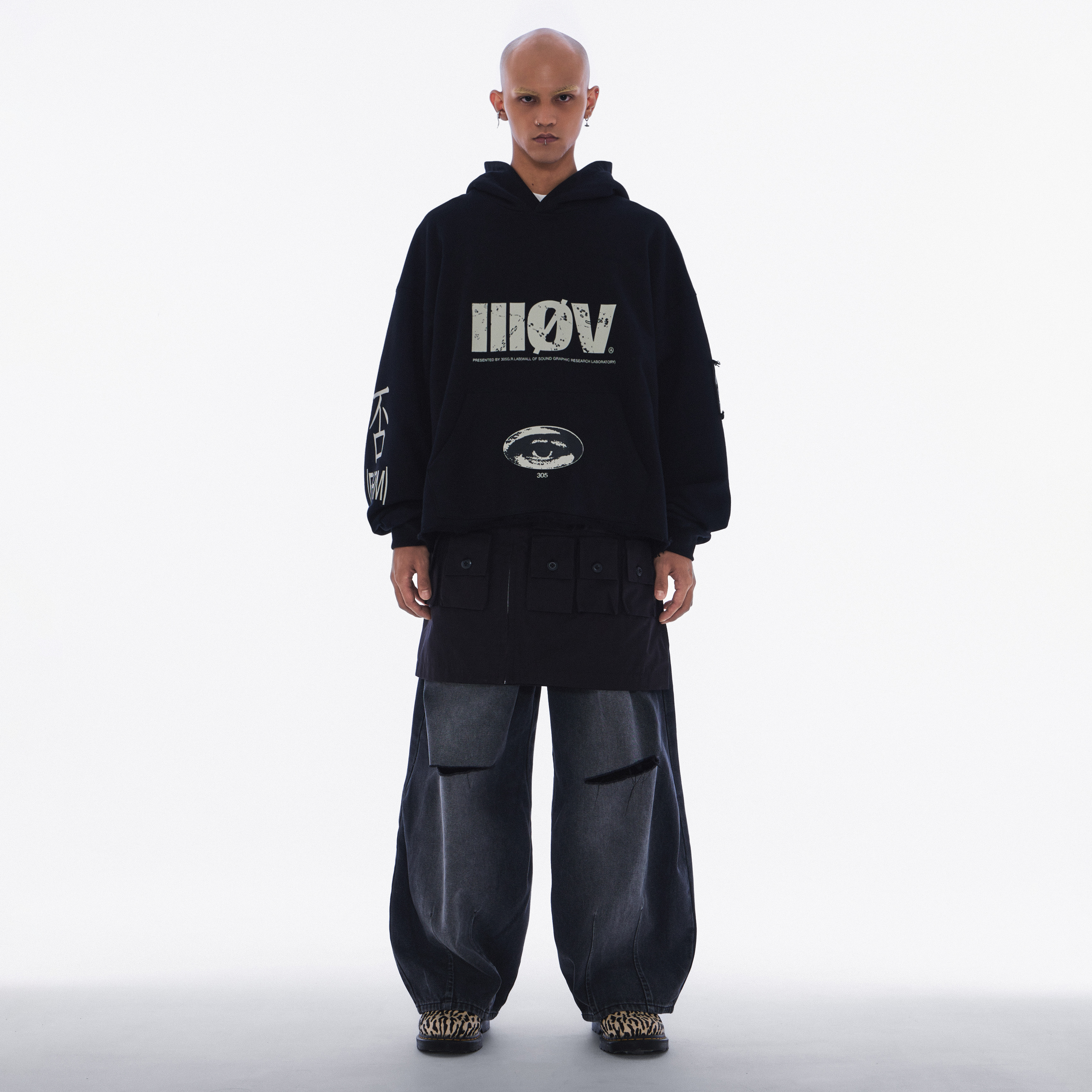 Wall of Sound - 4:02/“HOOKS” 5-3X Cropped Hoodie - Black