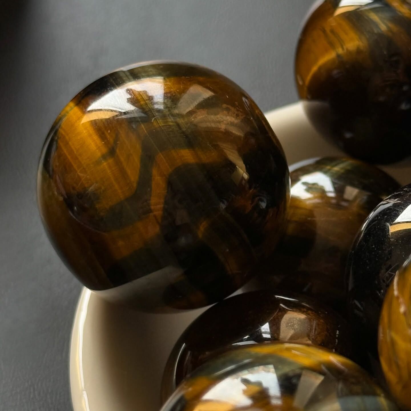 [原石] 藍黃虎眼石 水晶球