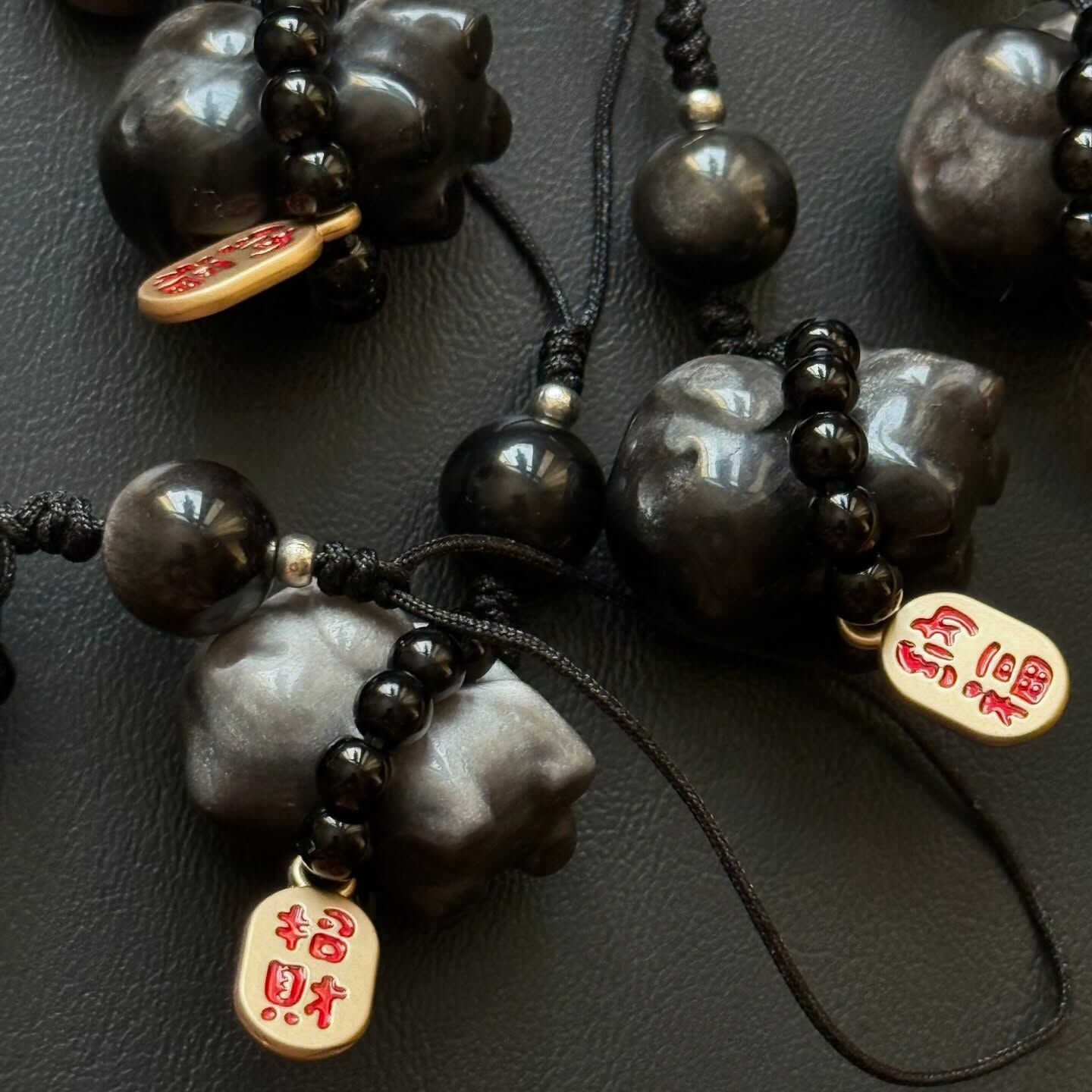 [原石] 銀曜石 小狗 吊飾