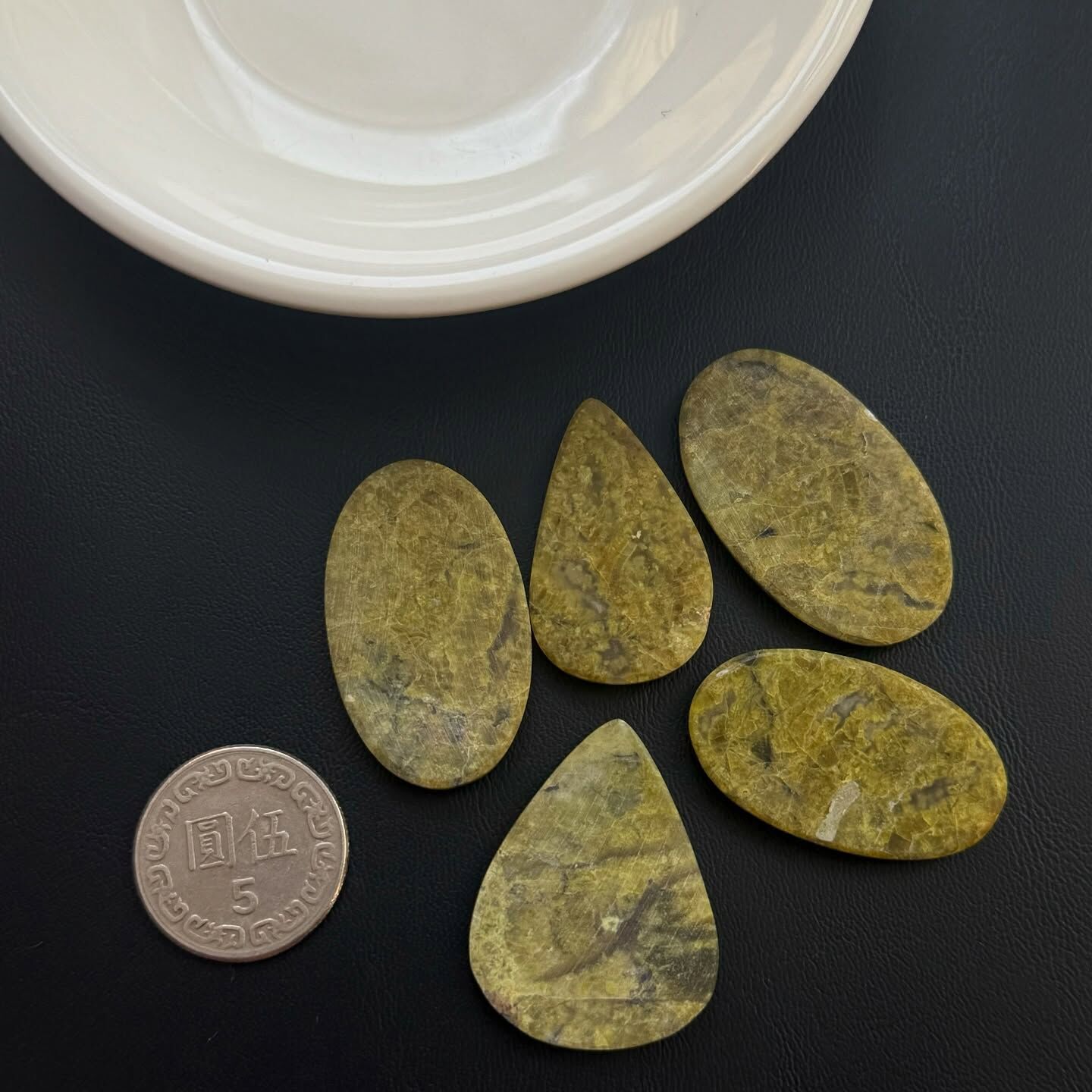 [原石] 綠澳寶 水晶蛋面 水晶墜面