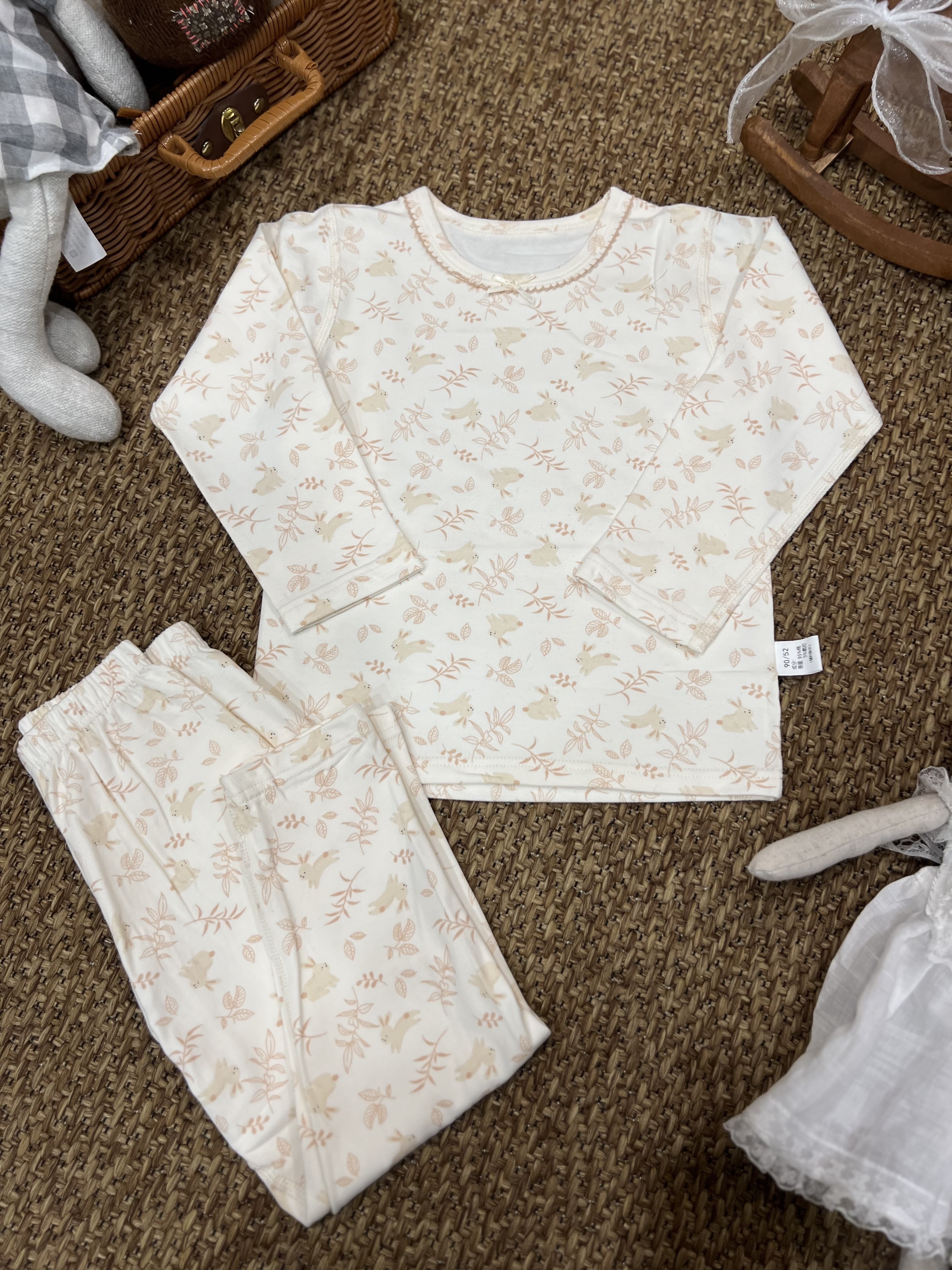 A03464秋日小兔睡衣