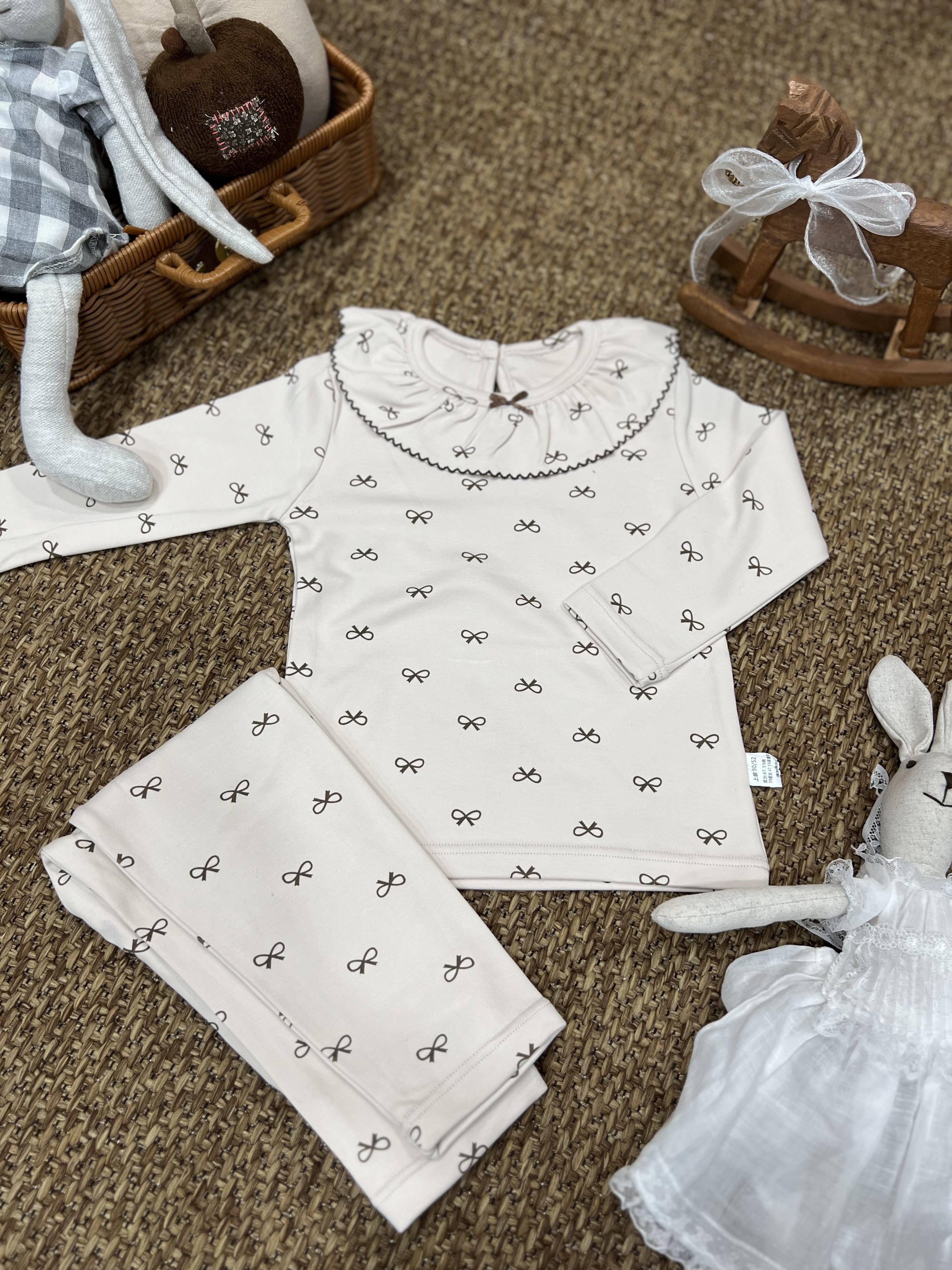 A03467蝴蝶結滿版睡衣