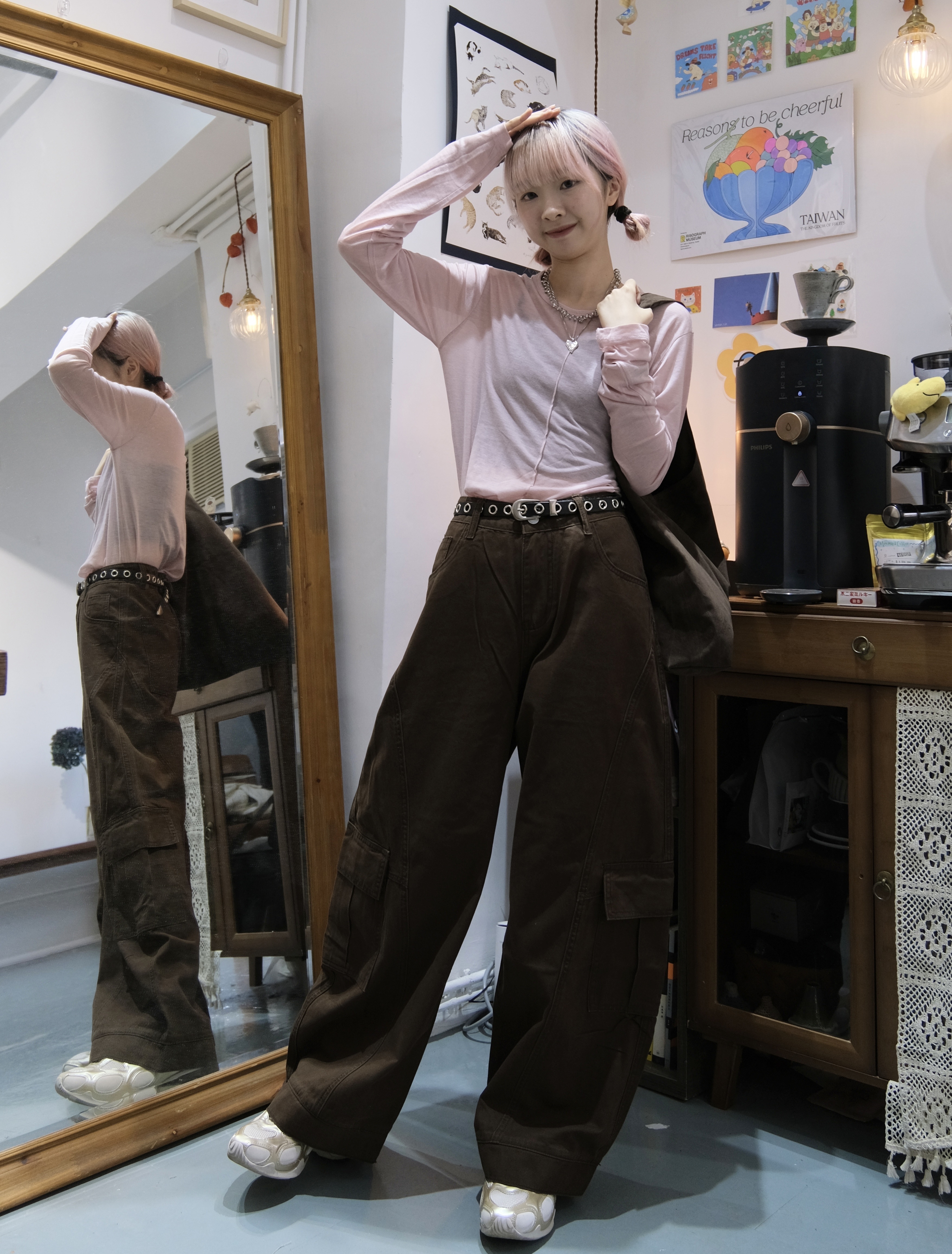 型格口袋挺身闊褲