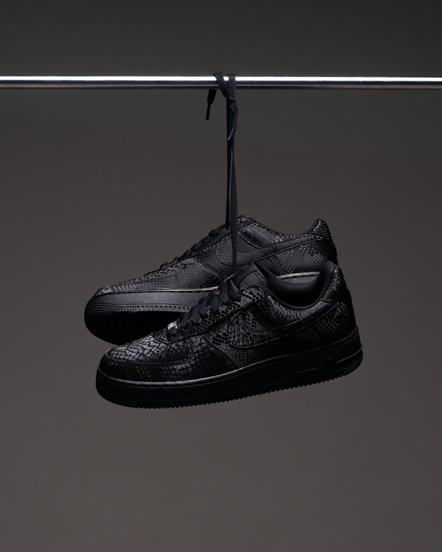 (預訂) KOBE x Nike Air Force 1 Low - Forever Black