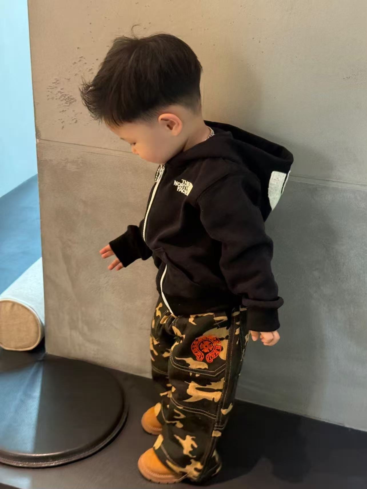 𝐓𝐡𝐞 𝐍𝐨𝐫𝐭𝐡 𝐅𝐚𝐜𝐞 加厚迷彩工裝褲