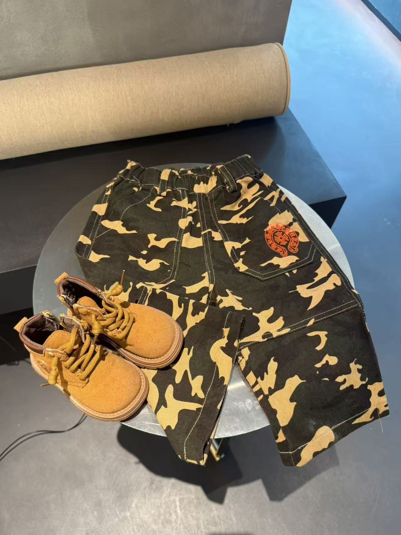 𝐓𝐡𝐞 𝐍𝐨𝐫𝐭𝐡 𝐅𝐚𝐜𝐞 加厚迷彩工裝褲