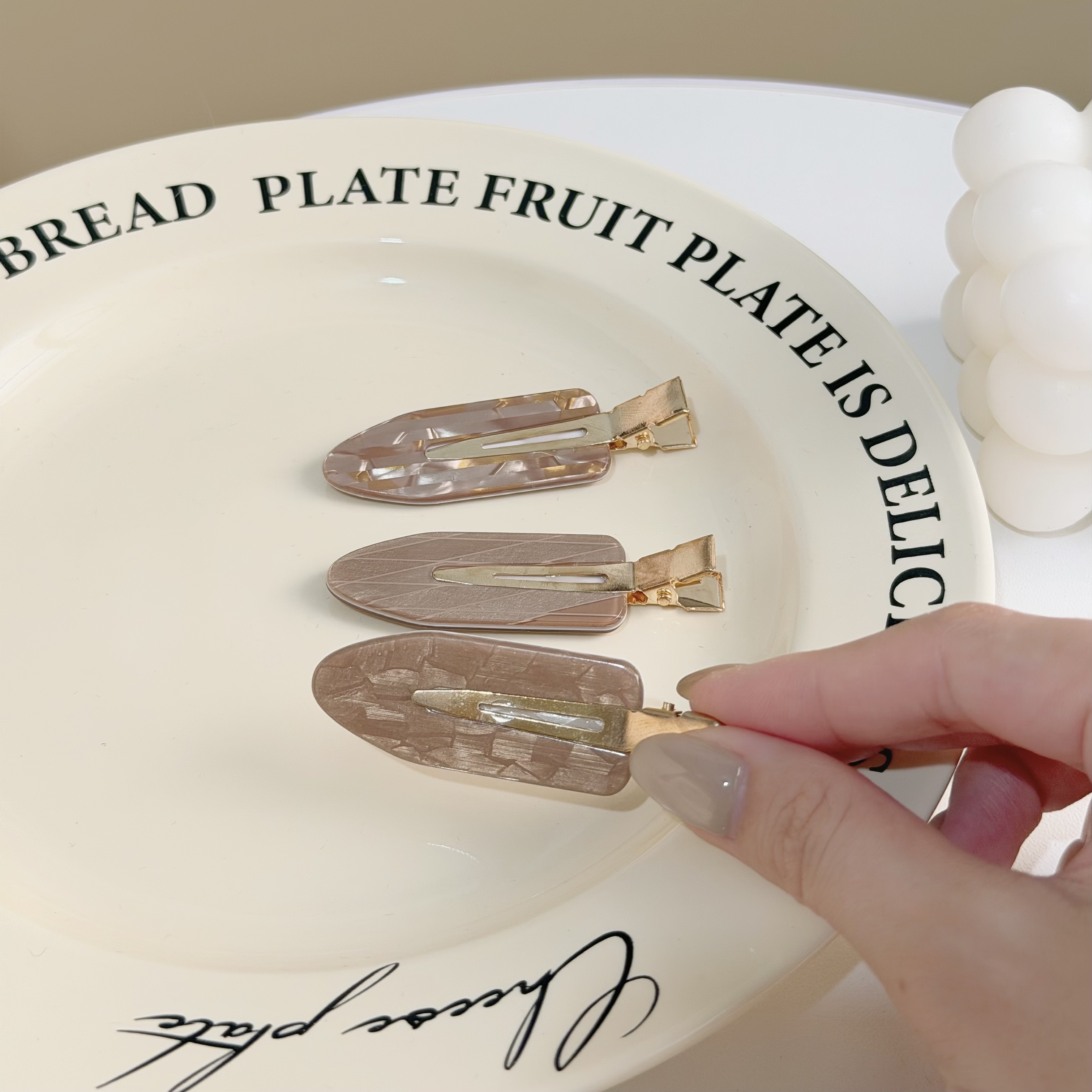 V58棕色暈染無痕夾（一對）