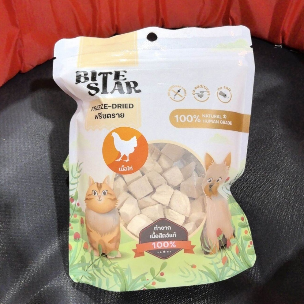 泰國Bite Star 凍乾寵物零食40g（貓狗通用） - 雞肉粒