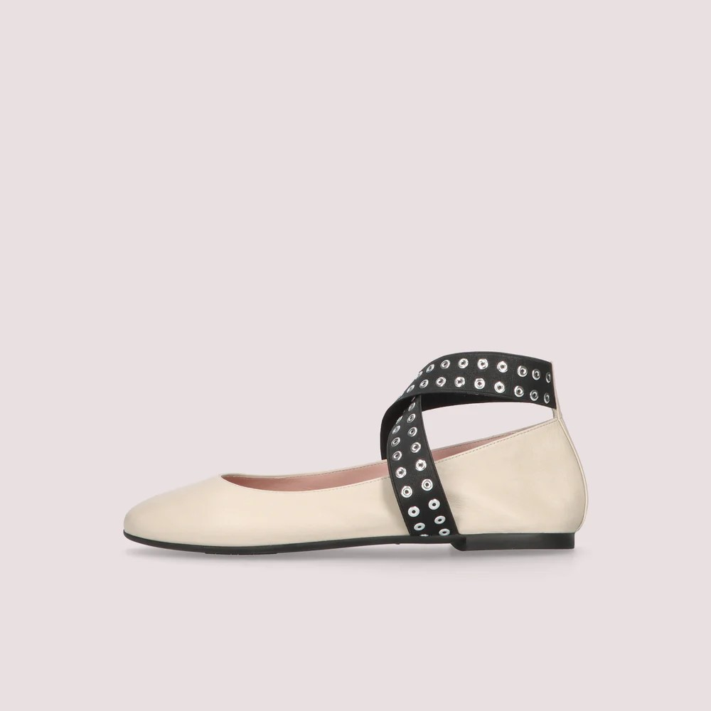 1PB1113-009 PRETTY BALLERINAS Nicole Ballet Flats White Leather #52562_002 (S-K11-E)