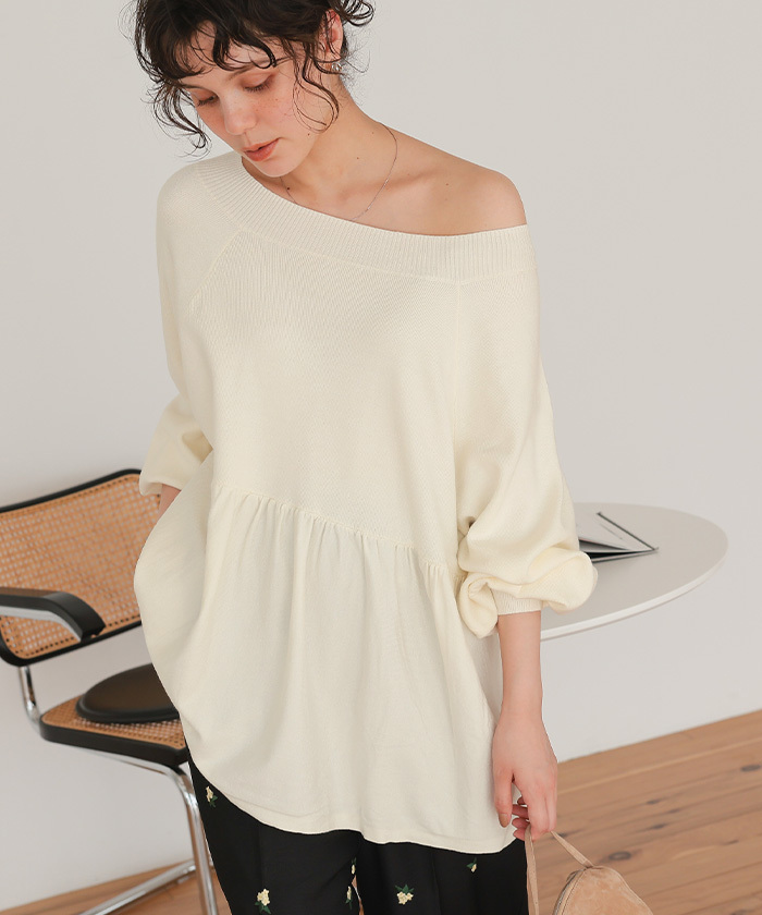 titivate オフショルダーペプラムニットトップス米S（AGXT0484）