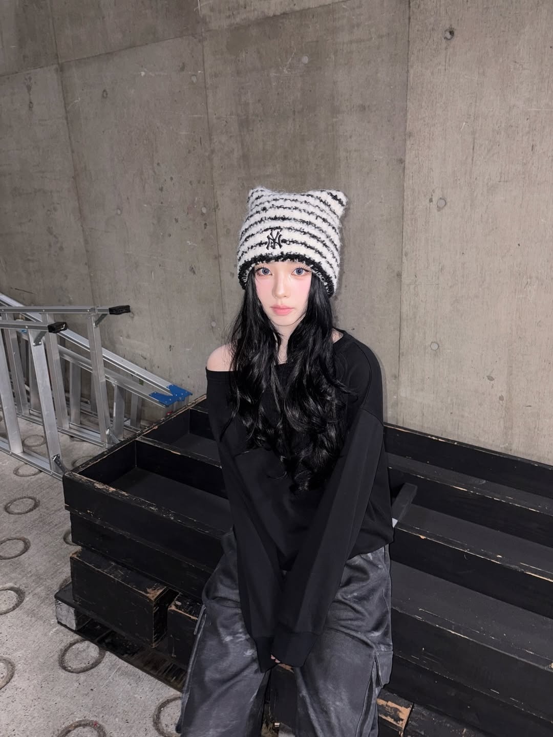 (karina同款) MLB STRIPED CAT BEANIE