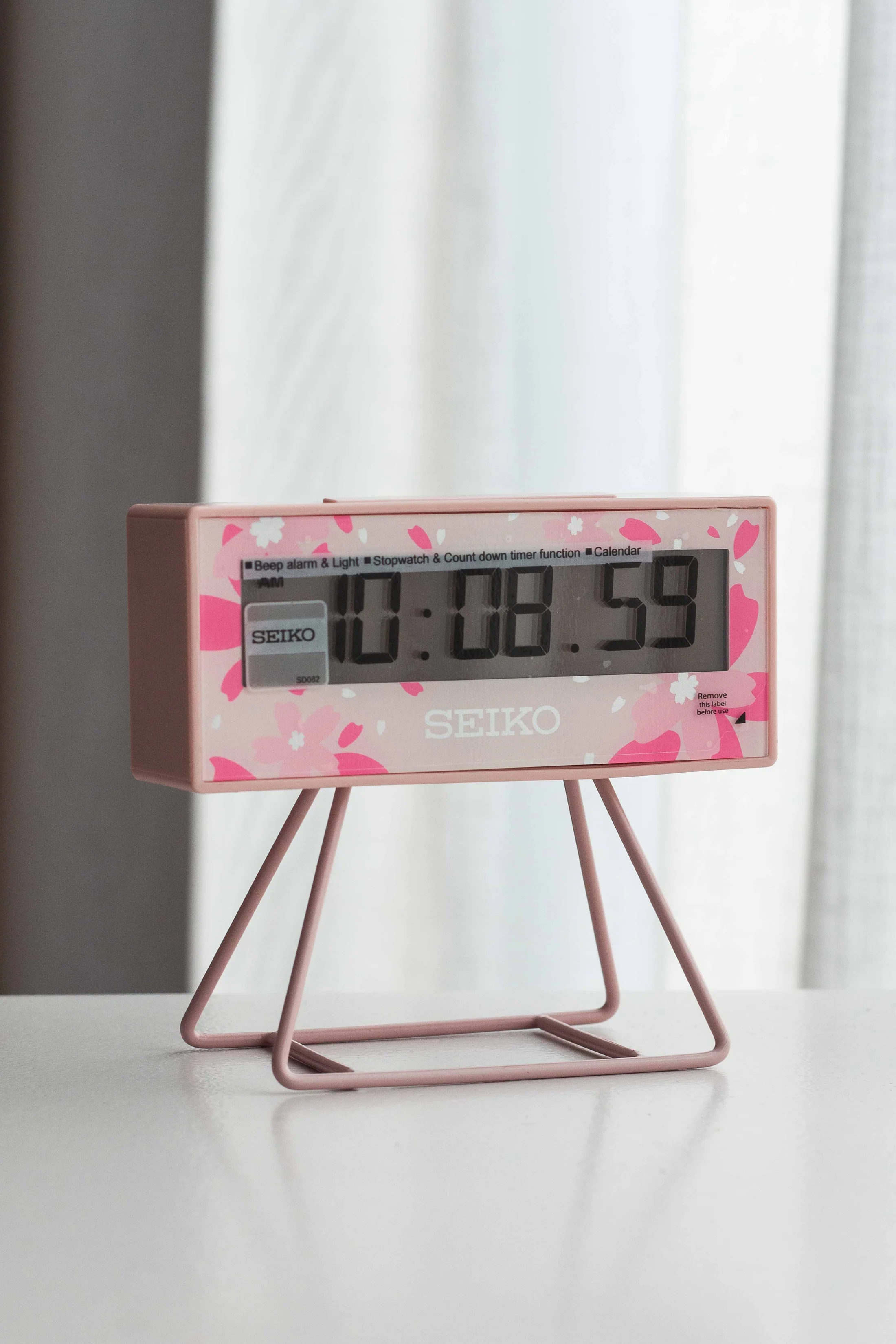 萬年鐘錶 - SEIKO 計時鬧鐘   精工櫻花粉紅電子小桌鐘 造型鬧鐘  QHL082P