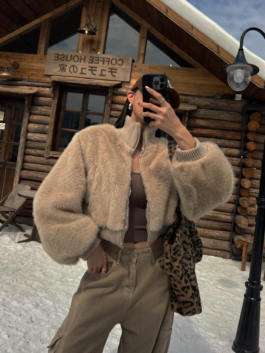 立領坑紋拼接貂毛外套*4色