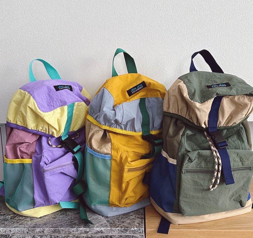 拚色輕便登山包