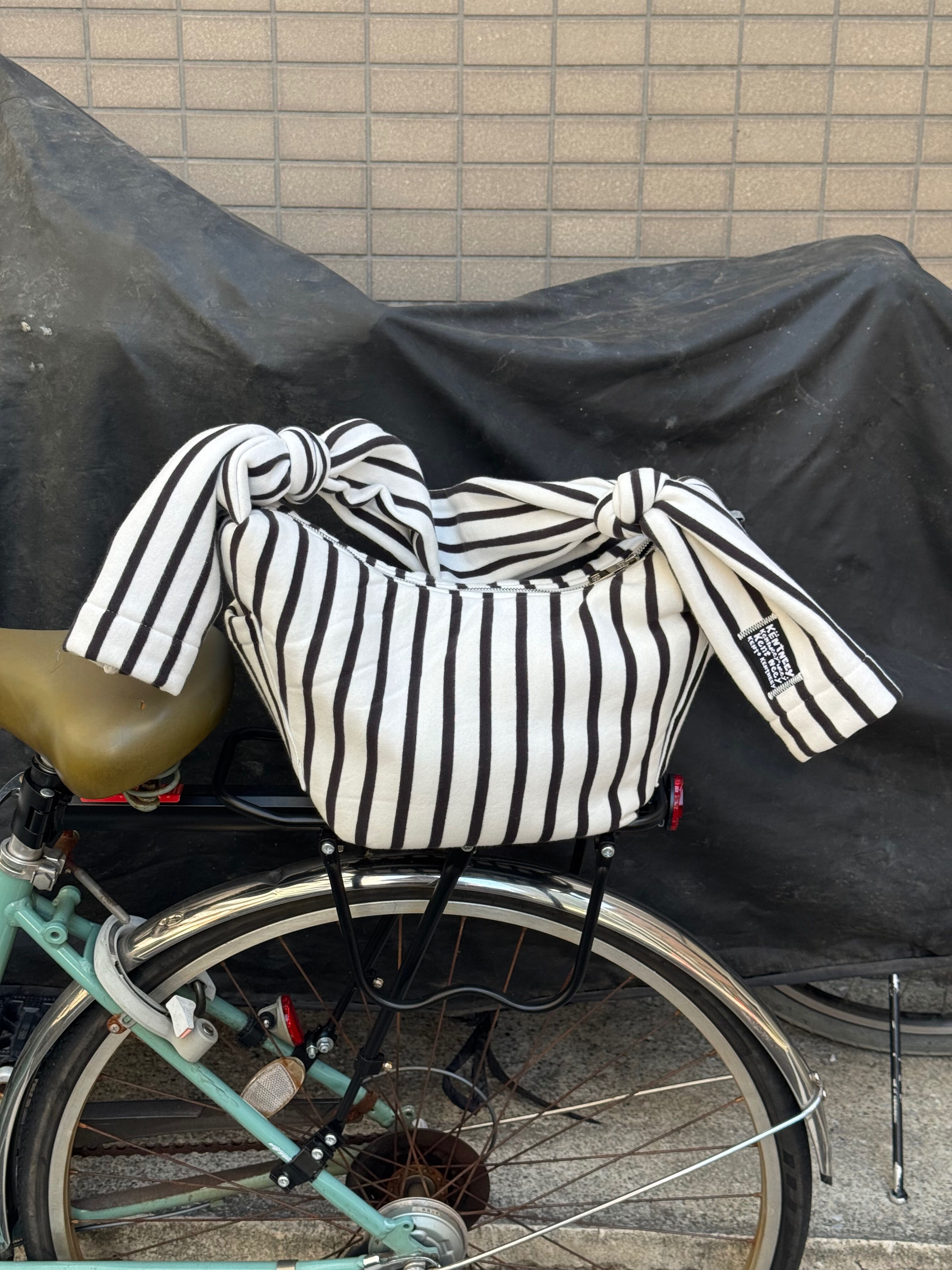 <可愛爆擊 💖> 泰國 設計師 品牌 Kentneey 長袖 綁帶包 ZIGGA STRIPE