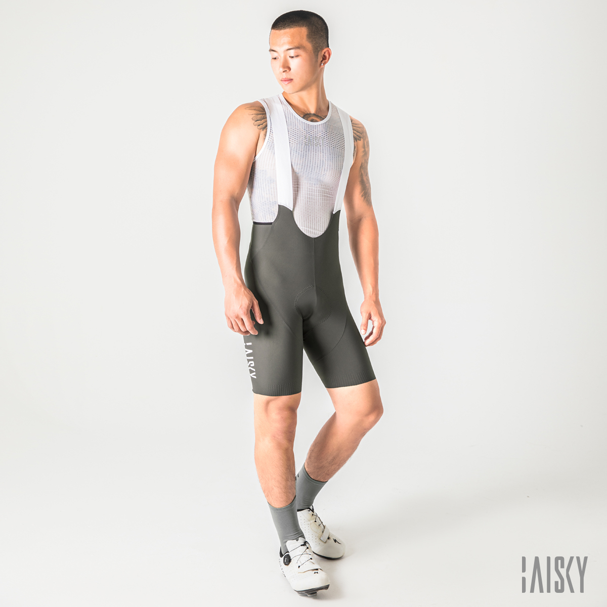 男款空力吊帶短褲 世代 淨 卡其灰