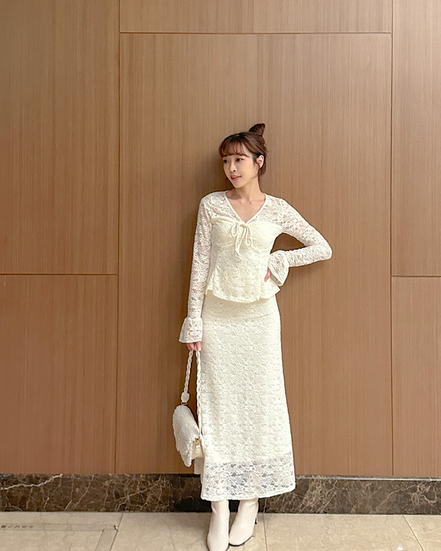LINA LINA細緻著迷滿版蕾絲上衣長裙兩件組-氣質杏