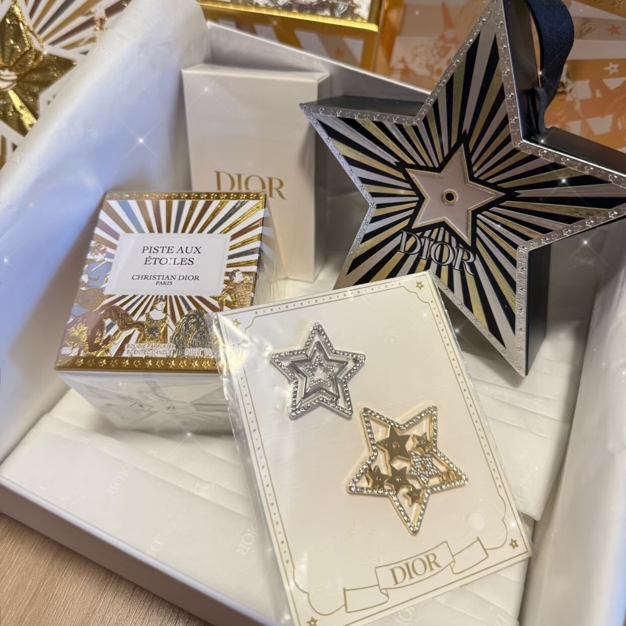 DIOR聖誕節限定星星髮夾