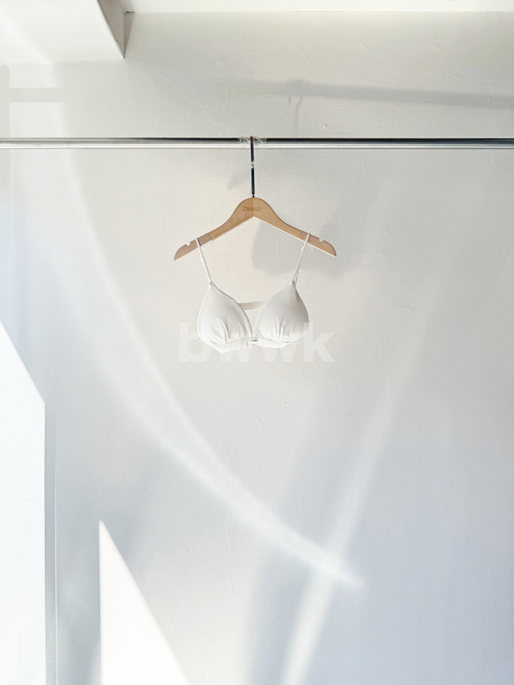 好搭配細肩內衣-白